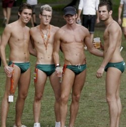 jockbrad:  Swimmers, wrestlers, football players … singlets, jockstraps, speedos and spandex!  http://jockbrad.tumblr.com/