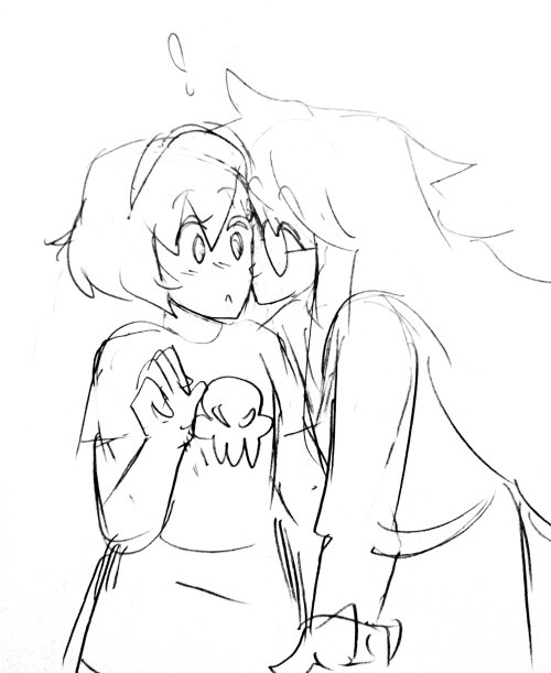 scribblehooves:It was so darn cute that she kissed them all on the cheek????? Omg????