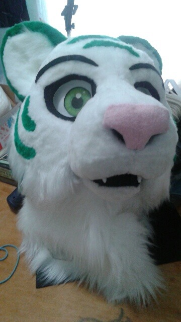 Sohashi-cub&rsquo;s new fursuit head.