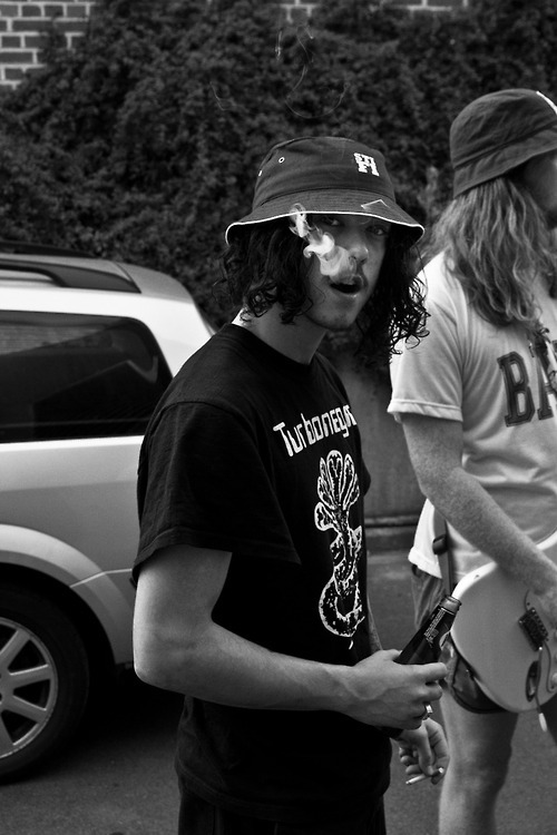 sticky fingers bucket hat