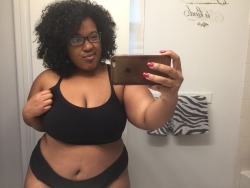 slewdbtumblng:  napturallywild:  Not only have I gained weight, I’ve gained 40+ pounds. I’m touching 260. This is the heaviest I’ve ever been. I haven’t been able to take a picture without having real negative shit to think or say about myself.