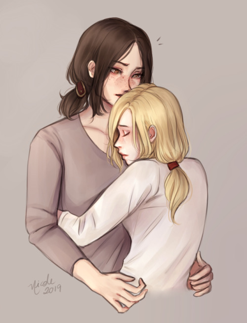 rosentraume:  I miss you and I want to feel you close, so hold me like it’s the end of the wor