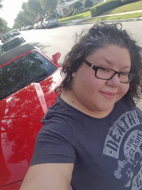 fresafresca:  This is me.  That’s a Camaro I rented for one day in the background.  I only rented it because my Corolla was in the shop for a day and the rental car place only had a Camaro available to give me.  I took what they had and ended up