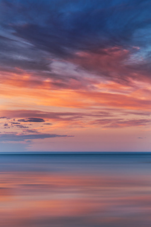 etherealvistas:  Abstract (Australia) by Dylan Toh || Website || Facebook