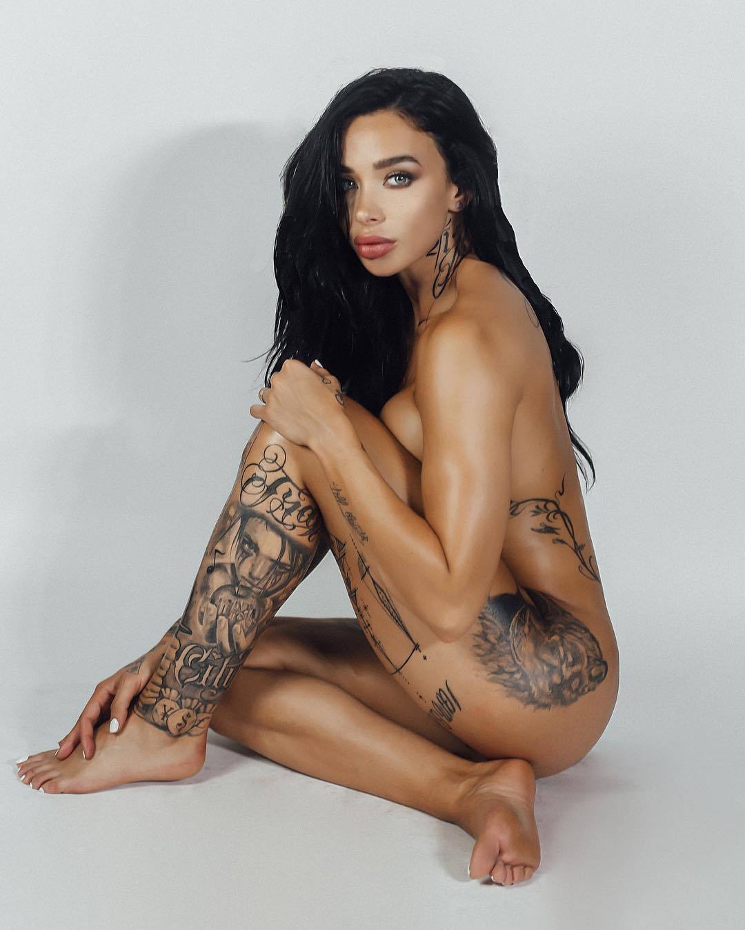 likeithot36:  Mercedes Edison