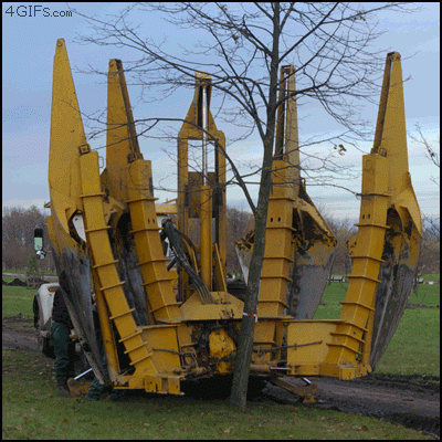 gif-tv:  Kumandalı Dozer Kepçe İş Makinaları 