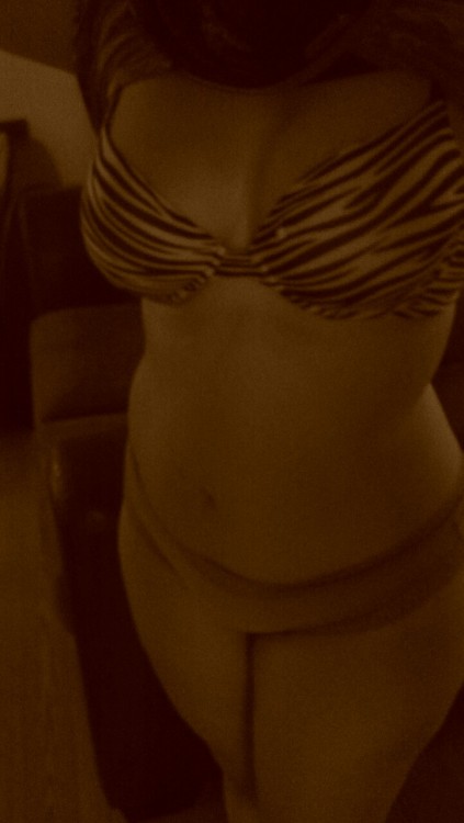 adventuresindirty:  Off of work ready to play