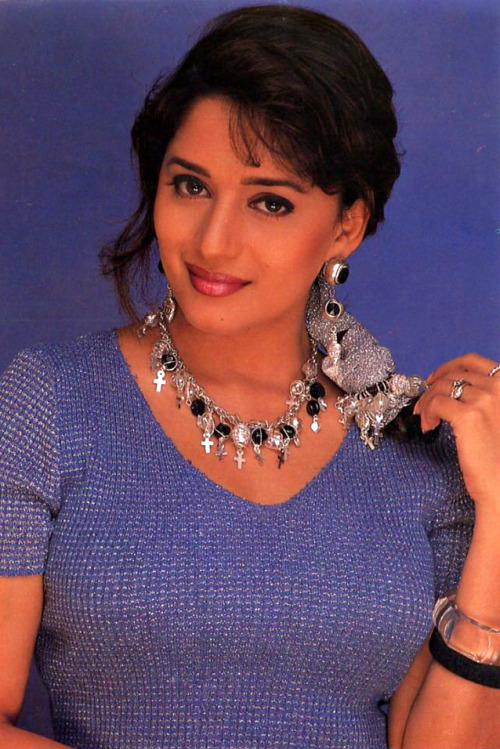 bhromor:Bollywood Actresses in the 90s. 