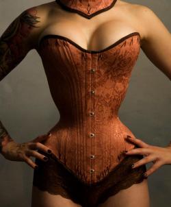 corset-ladies:  Corset http://corset-ladies.tumblr.com/ 