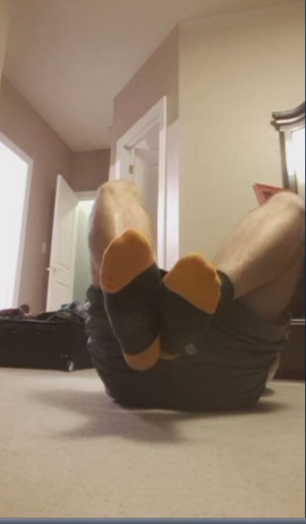 stockingmaskedintruder:  Surprised and overpowered by sexy masked burglar. Hogtied and sockgagged and made to cum  over his socks 