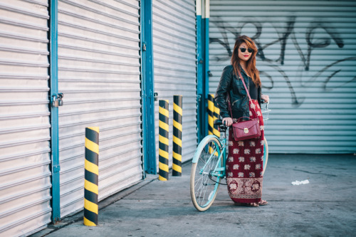 preferredmode:.@heyhomsweethom with her @publicbikes in #BedStuy