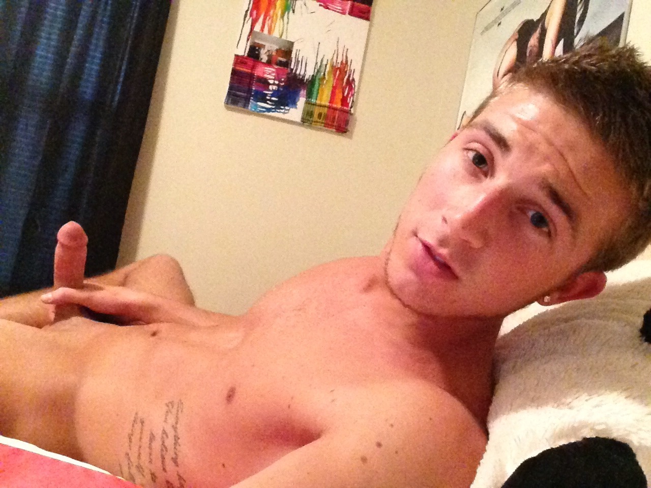 amateur-twink-ass:   Hard, Long and Th█ck C♂cks and Sm♂♂th Sweet Ass - Free