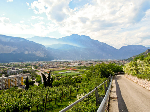 welcometoitalia:Via Claudia Augusta, descending down to Trento, Trentino-Alto Adige
