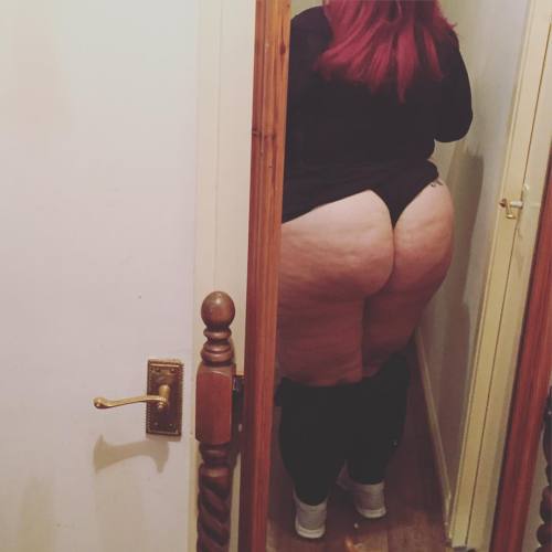 thunderthighssavelives:Aaaaaaaassss 💣 adult photos