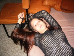 ukbdsm:  Cute submissive teen in handcuffs