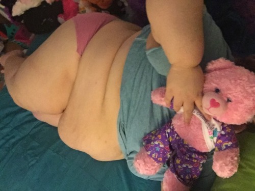 Porn photo cute-fattie:  butterball  wishlist  