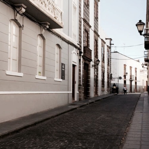 motivatedhealthysuccess:{4.8.‘16} ~ Moodboard (summer memories): Gran Canaria - streets of Las Pal