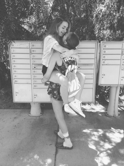 the-inspired-lesbian:  Love and Lesbians ♡