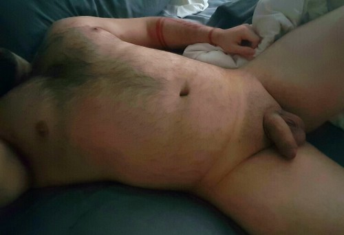 kubcake1:  Mondays make me wanna stay in bed till Friday