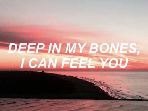 Roses (feat. ROZES) // The Chainsmokers