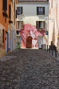 chillypepperhothothot:  007 Dozza (Bo) Italy