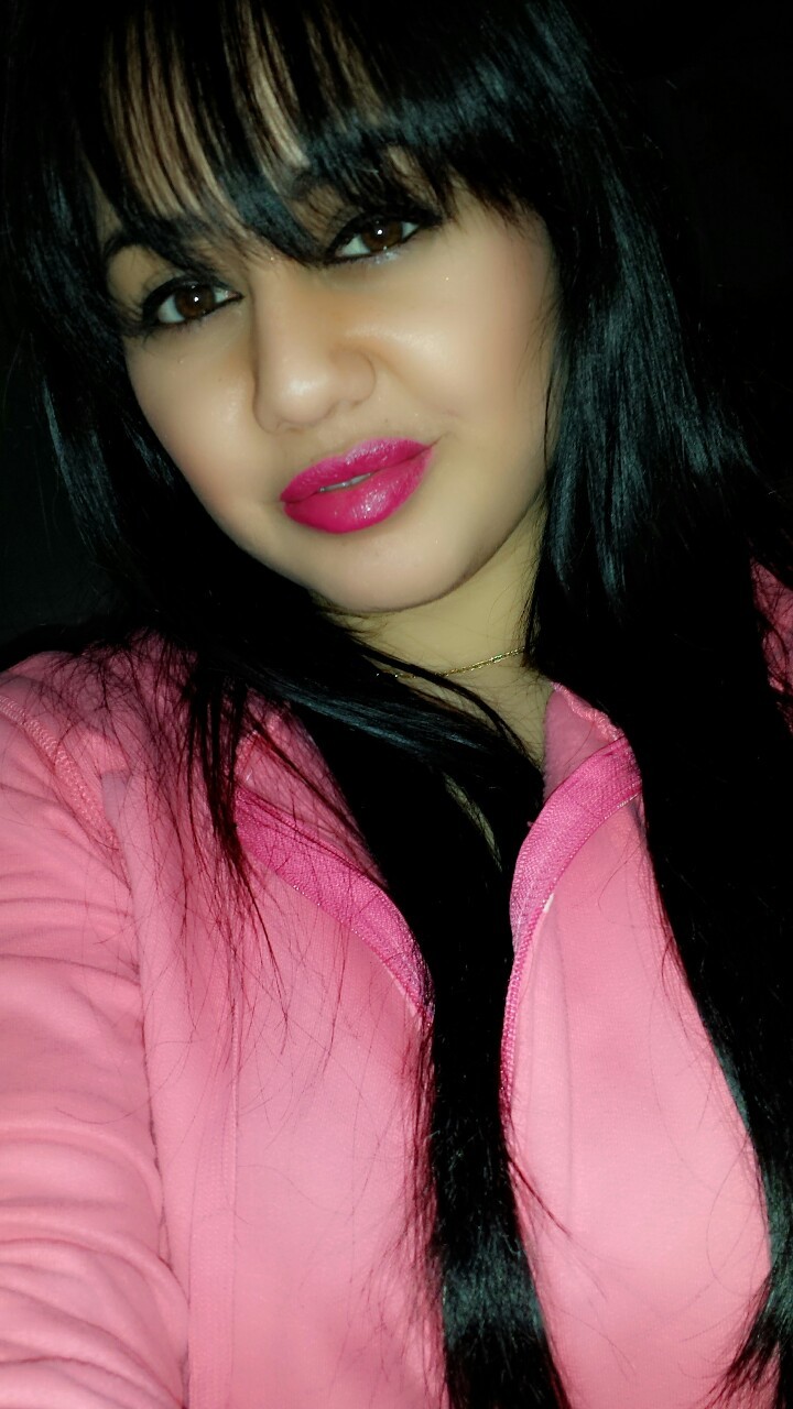 marilynndoll:  Pink.