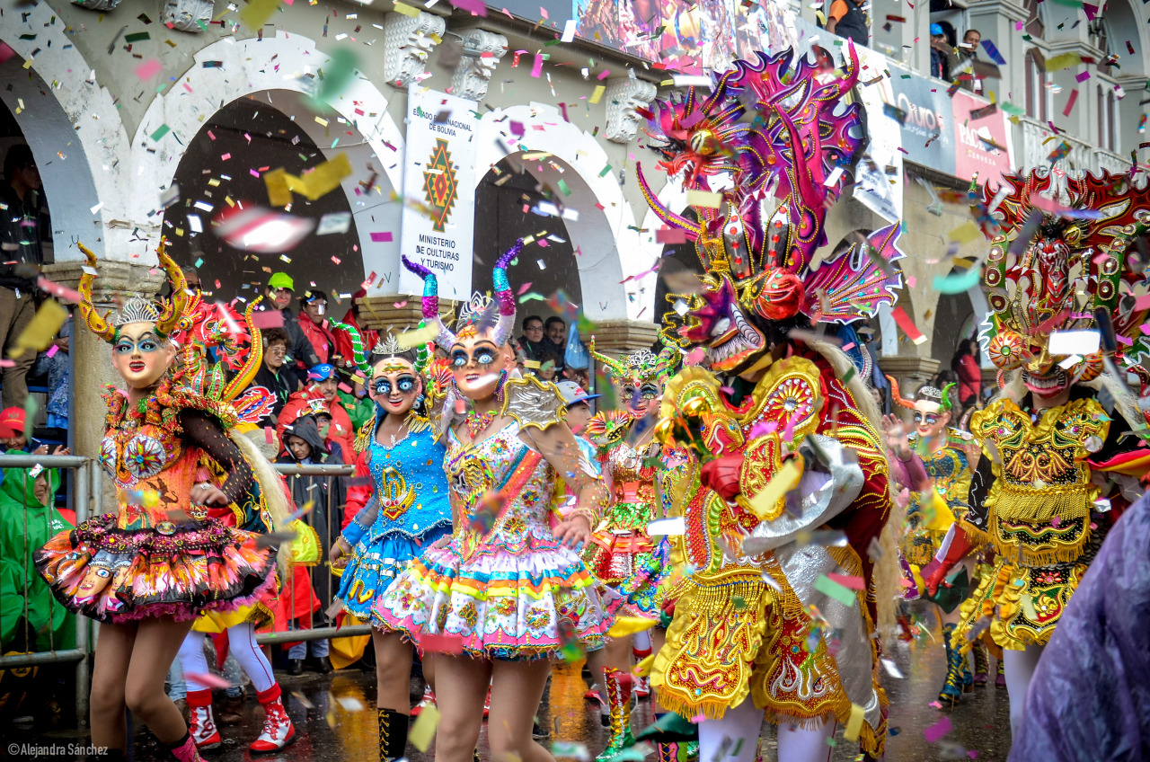 Darts niemand Antecedent Unboliviable! — photoalejandra: China Supay y Diablos… Carnaval...