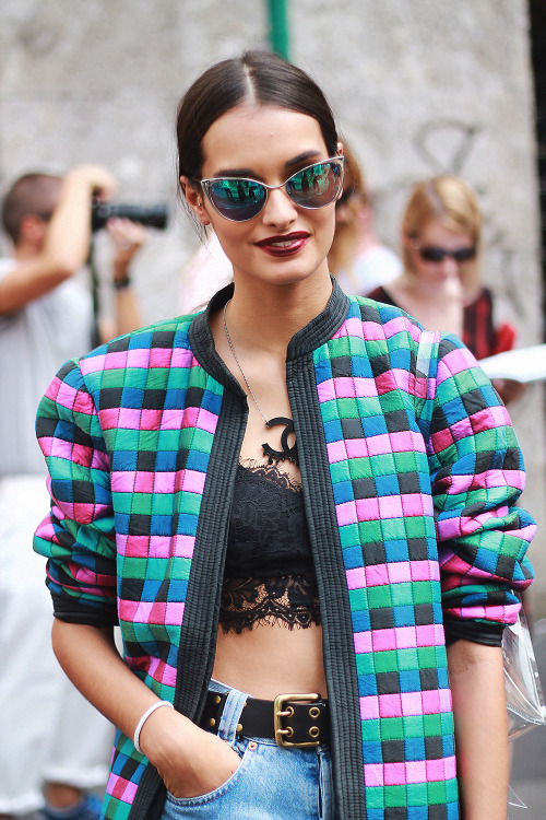 fashion-clue:  valuhfashionjournal:  Gizele Oliveira after Dolce & Gabbana / MFW ss15 street style / shot by Valentina Botta  www.fashionclue.net | Fashion Tumblr, Street Wear & Outfits