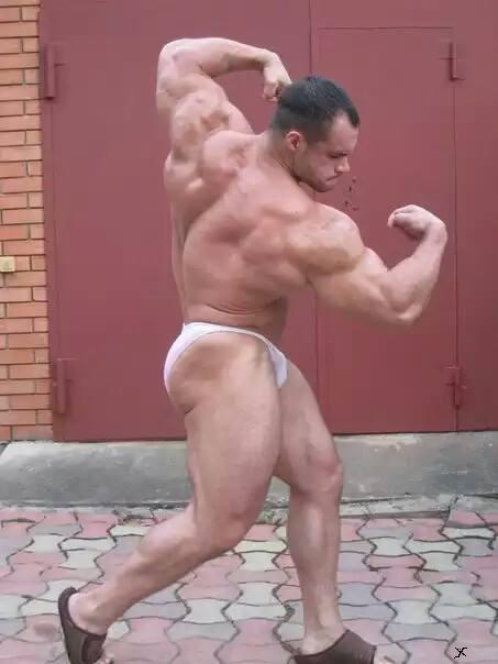 needsize:  Vladimir Agrinskiy  