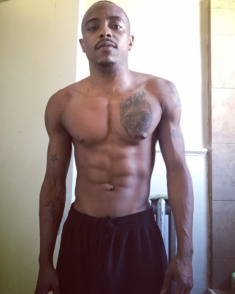 chitowndltop:  trinicoconuttman:  ShortyB!!!!!!!  Anybody got pics or videos of dude