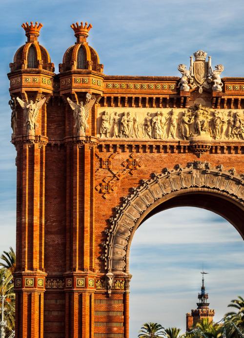 allthingseurope: Arc de Triomf, Barcelona (by MariusRoman)