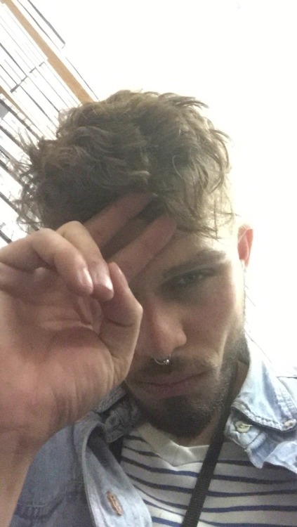 grindrpoet:  I am so tired iv been working for 12 hours n I need to sleep 