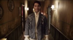 badwolfe359:I refuse to believe this is the same person Taika is an absolute madman and must be stopped.Also a total fucking silver Daddy but I digress..