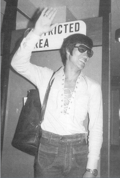 severelyfuturisticharmony:  The Rare Photos of Bruce Lee Best&amp;Professional