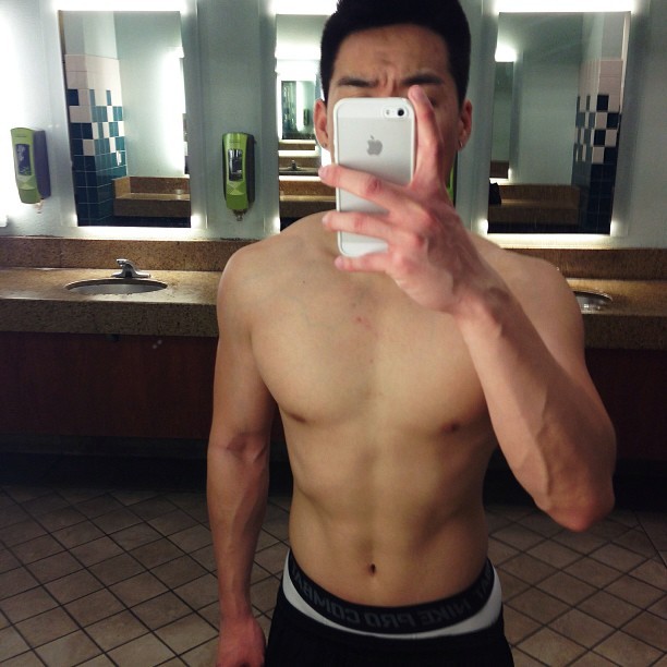 fuckyeahjohnny:  Just working hard for what I want. #motivation #fitness #instagood
