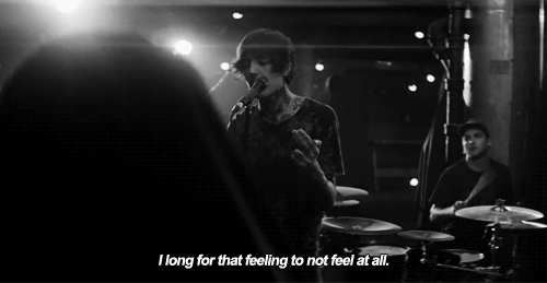 5weetsorrow:  Sad/Bands/B&W blog