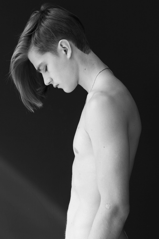 gaycutelover:fine photo