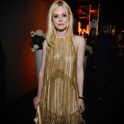 dailyellefanning: Elle Fanning at Vanity Fair’s Cannes Party in Cannes, France (May 20th, 2017