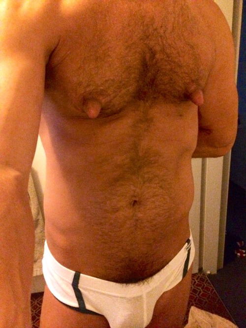 waveblue52:  nippletheory:  Via datedick  Seriously pumped………. 