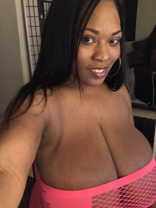 hollyhimalayas: Hey ya,if your part of the forum then check your inbox.I sent you a message on there