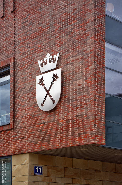 UJ coat of arms The coat of arms of Jagiellonian University on Faculty of Physics, Astronomy an