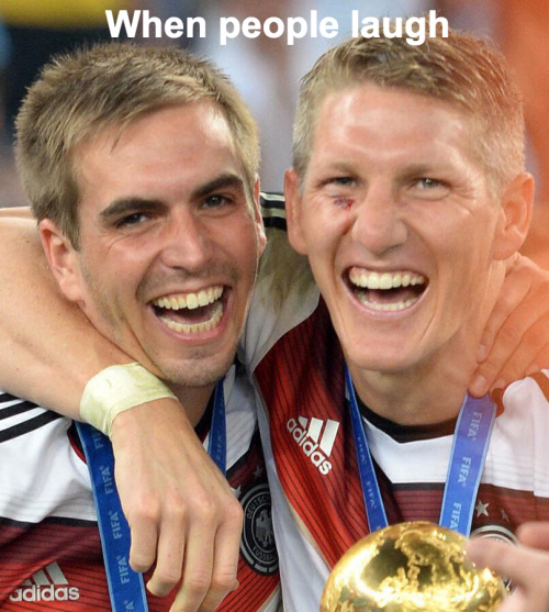 xiaoxiaoleslie:  Hallo, this is Thomas Müller!! …and BYE…Cute~ &lt;3&nbs