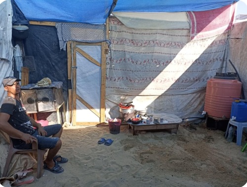 Trapped Family In Gaza Appeals For Help To Survive