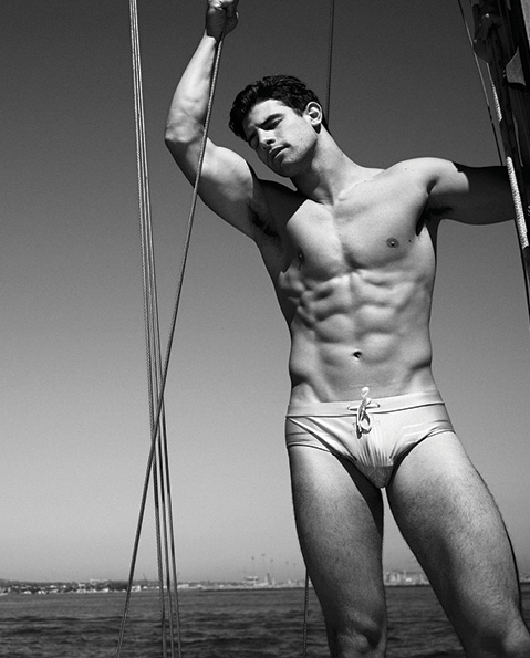 fantasists:Franky Cammarata by Leigh Keily – JÓN Magazine #21