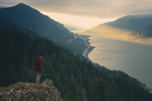charleyzheng: You are spectacular in winter light, Oregon.