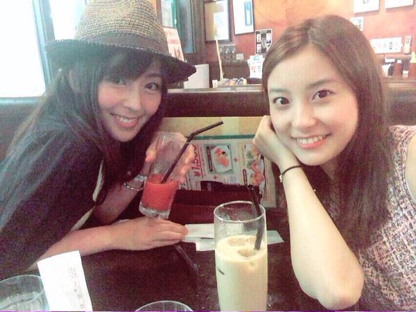 funkyfunx:  伊藤えみさんはTwitterを使っています: “久しぶりのとっきー。お茶して一緒に舞台観に行きました♪