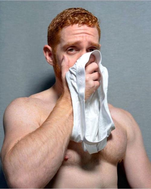 Ginger Guyz : https://teasingbrat.tumblr.com/tagged/redhead