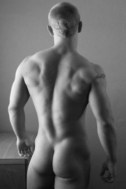 joselito28:  marcelenur:  http://marcelenur.tumblr.com/  Follow me www.joselito28.tumblr.com