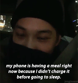 181204 - Zkdlin Instalive //even Phones Have To Eat In Order To Work!