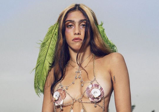 Lourdes Leon Flashing Her Boobs On A Stage  (more…)View On WordPress